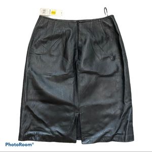 Apt. 9 Black Lambskin Leather Skirt Size 4 NWT